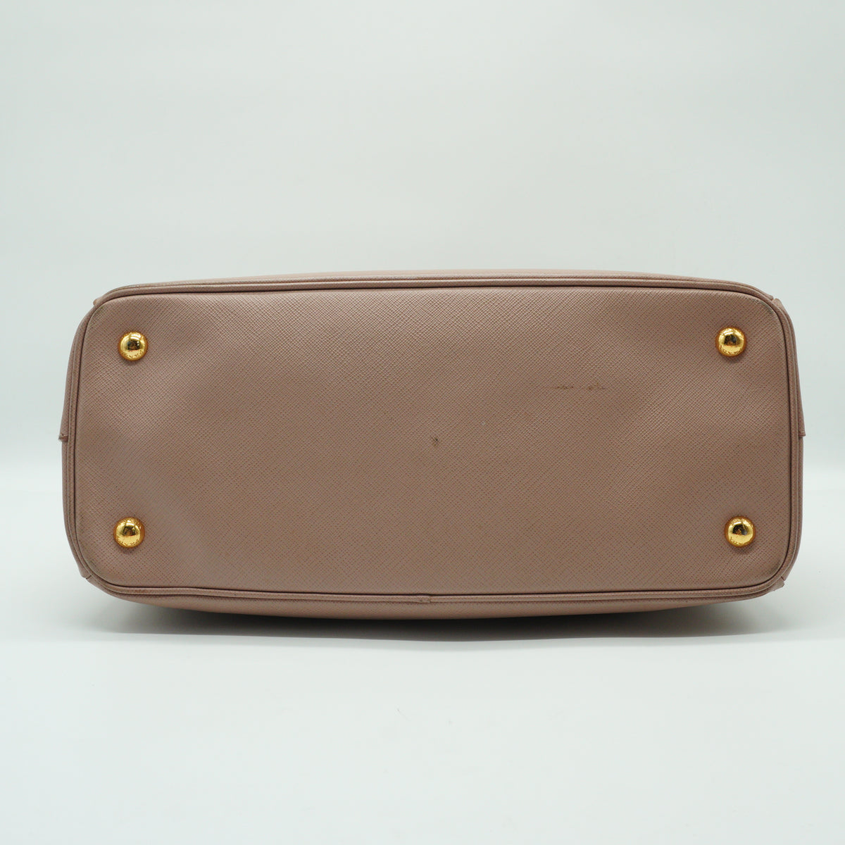 Prada	Galleria Saffiano Leather Bag GHW Medium