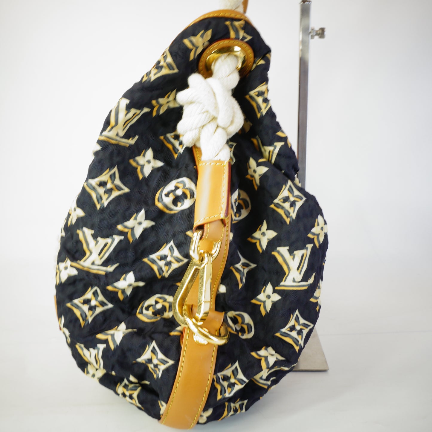 Louis Vuitton	Navy Blue Mono Bulles MM Bag GHW