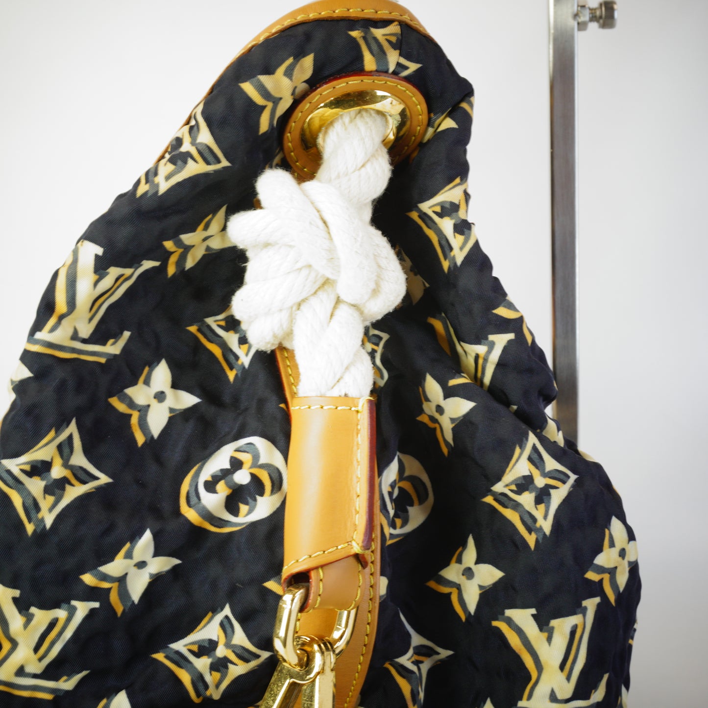 Louis Vuitton	Navy Blue Mono Bulles MM Bag GHW
