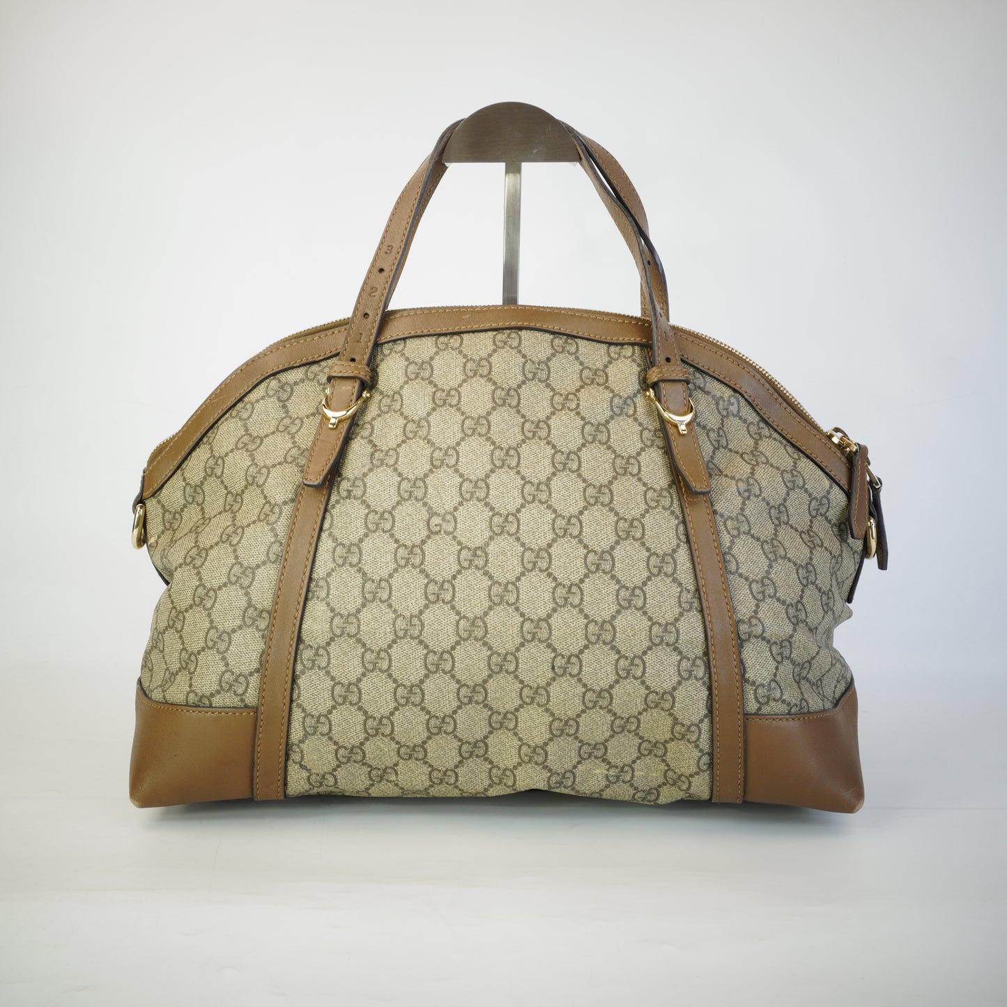 Gucci GG Supreme Monogram GHW Medium