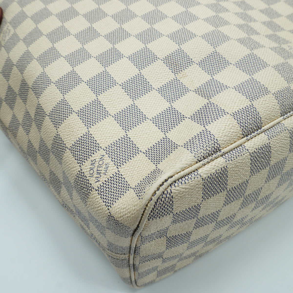 Louis Vuitton	Neverfull MM DA Tote Bag GHW