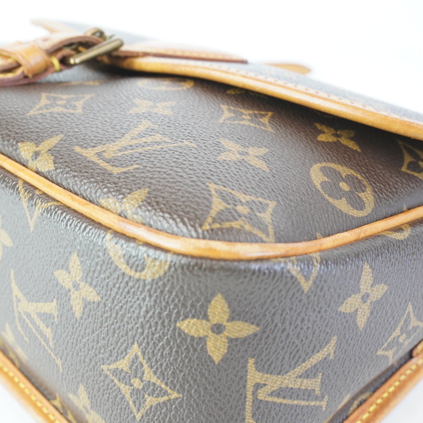 Louis Vuitton	Sologne
