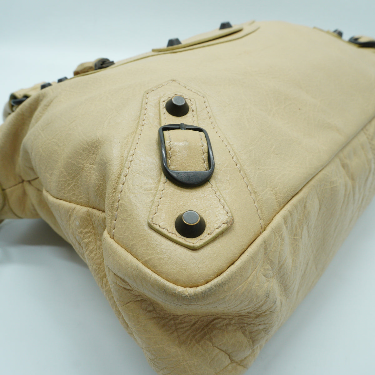 Balenciaga	Classic First Bag Beige BHW Medium