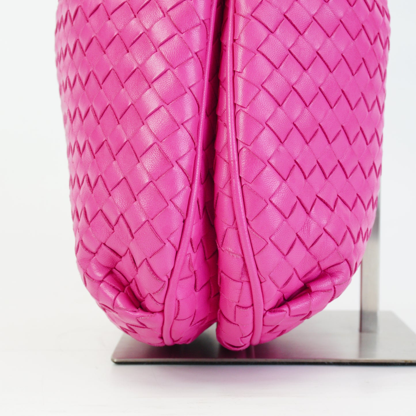 Bottega Veneta Handwoven Intrecciato Crossbody Pink Small MHW