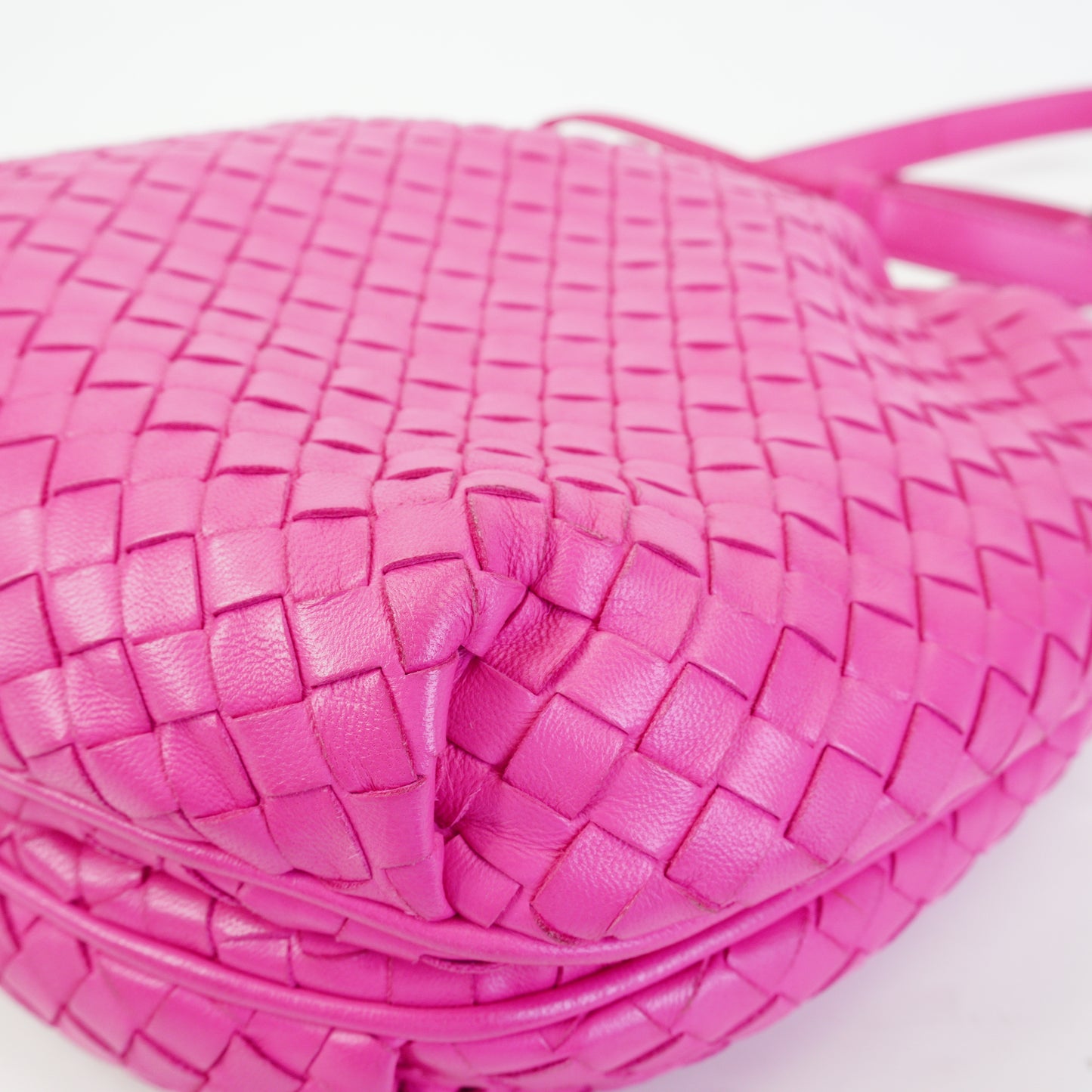 Bottega Veneta Handwoven Intrecciato Crossbody Pink Small MHW