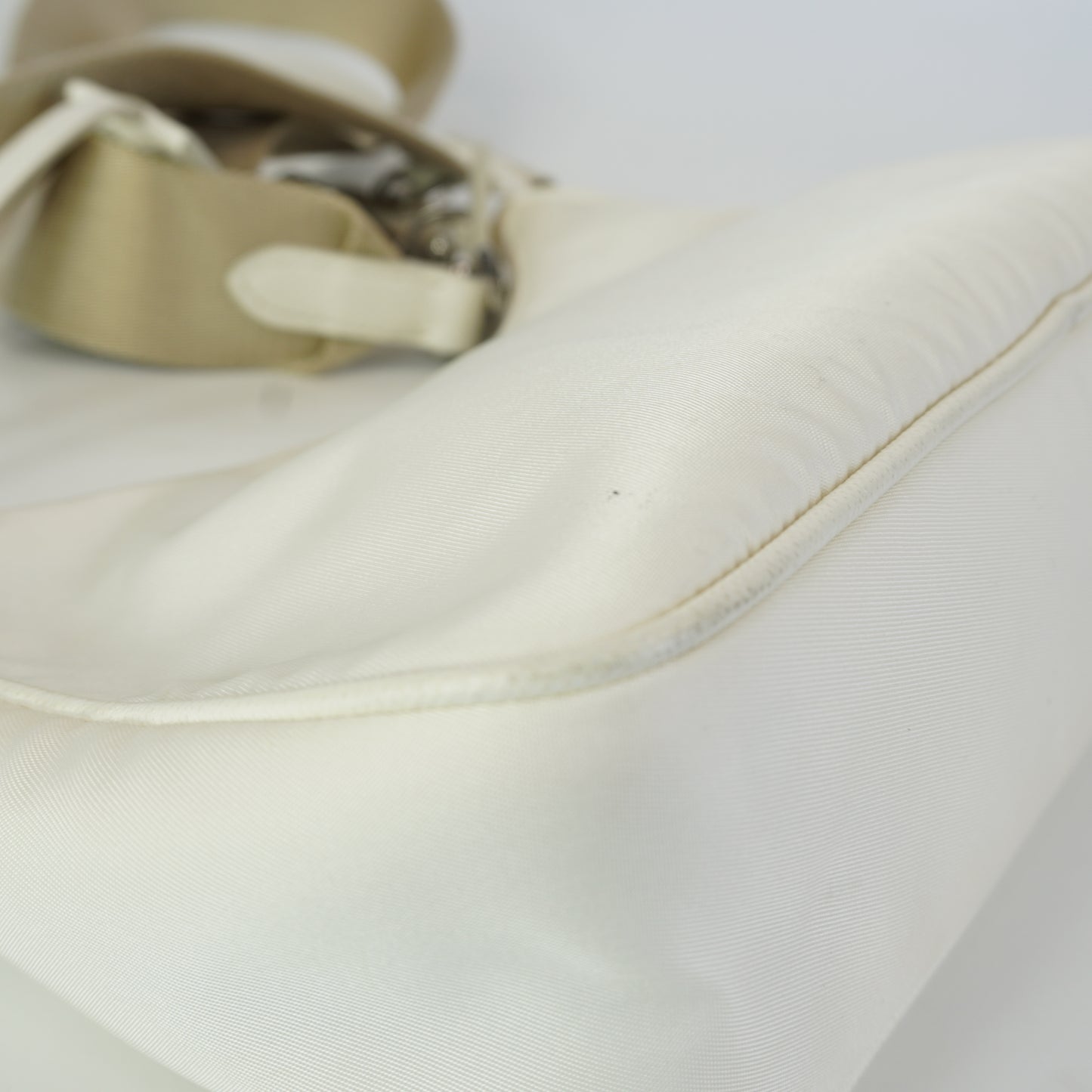 Prada Re-Edition 2005 Re-Nylon