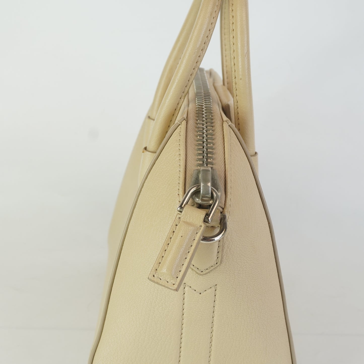 Givenchy Antigona Small Beige
