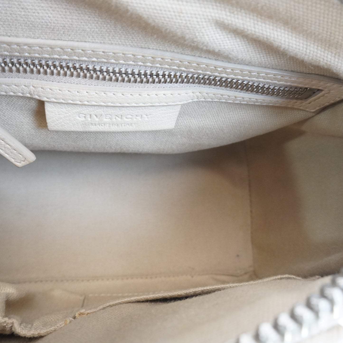 Givenchy Antigona Small Beige