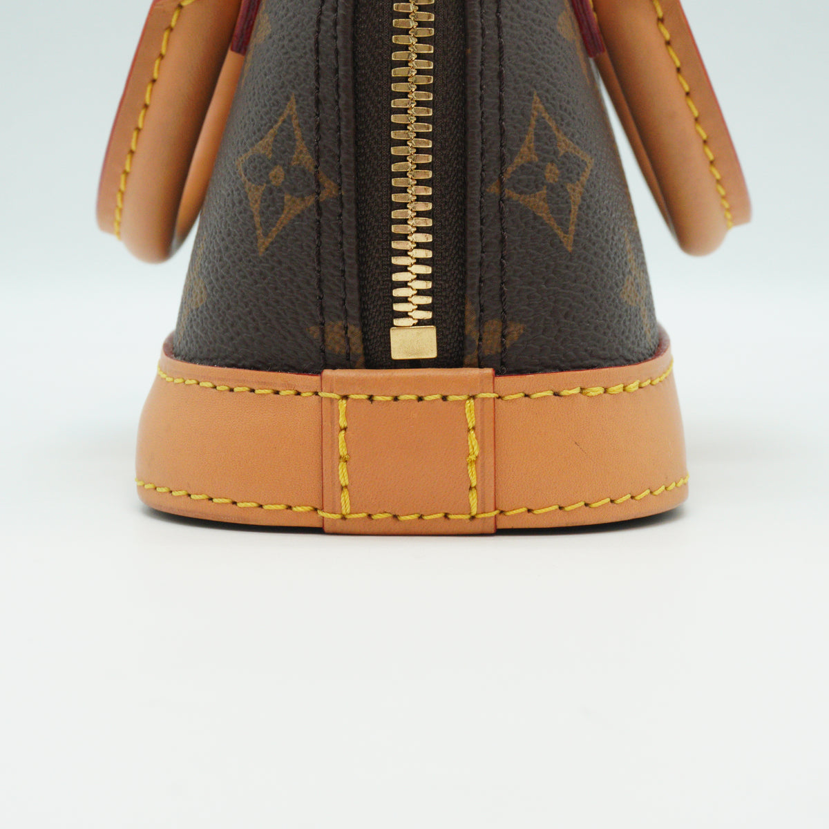 Louis Vuitton	Alma Monogram Nano GHW