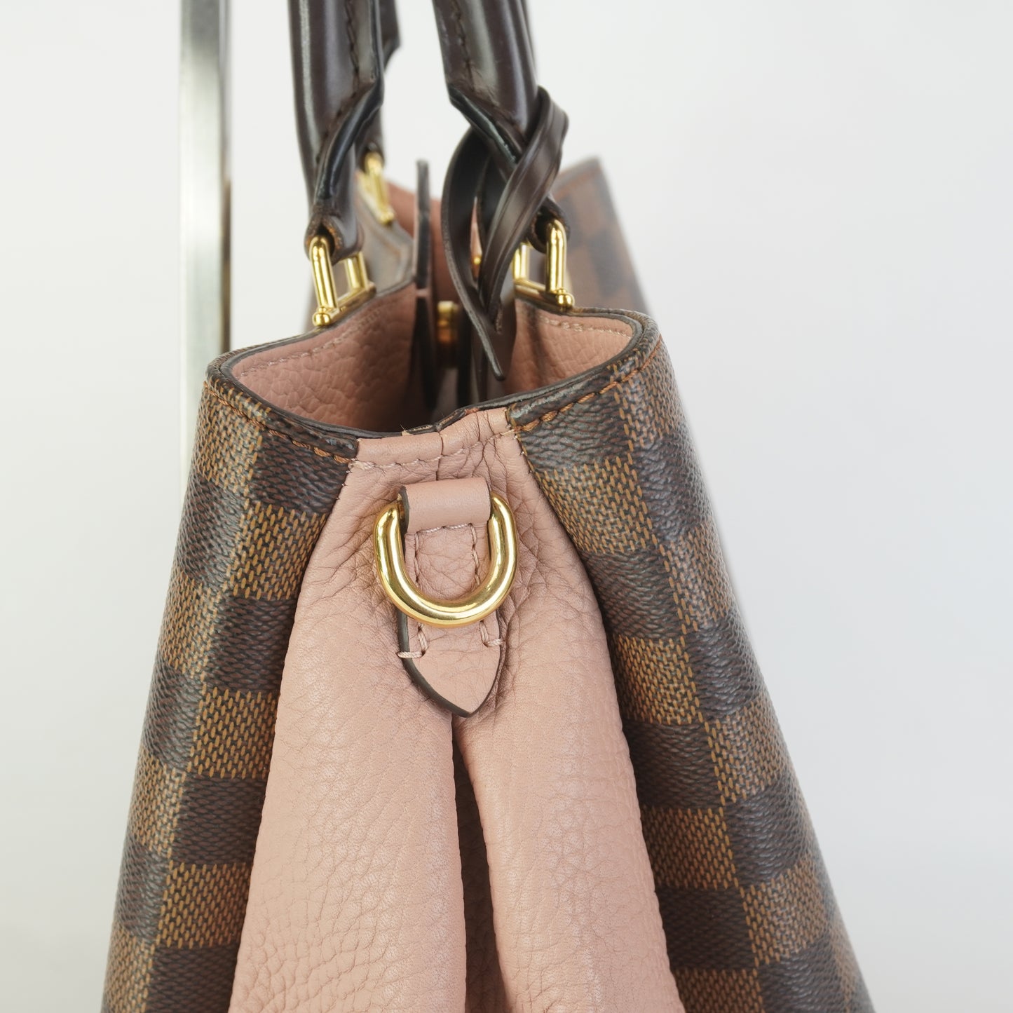 Louis Vuitton	Brittany Mono/Pink GHW30cm