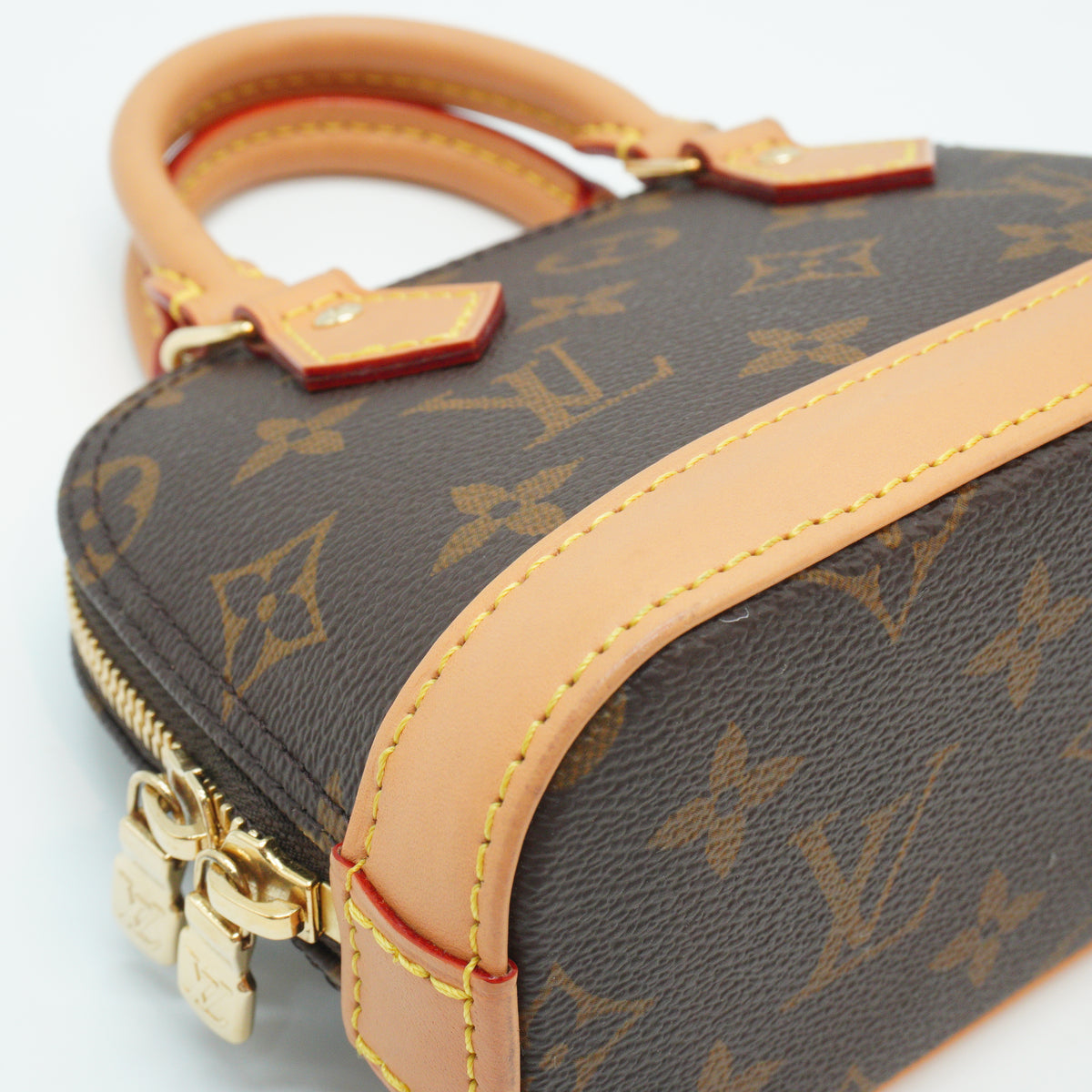 Louis Vuitton	Alma Monogram Nano GHW