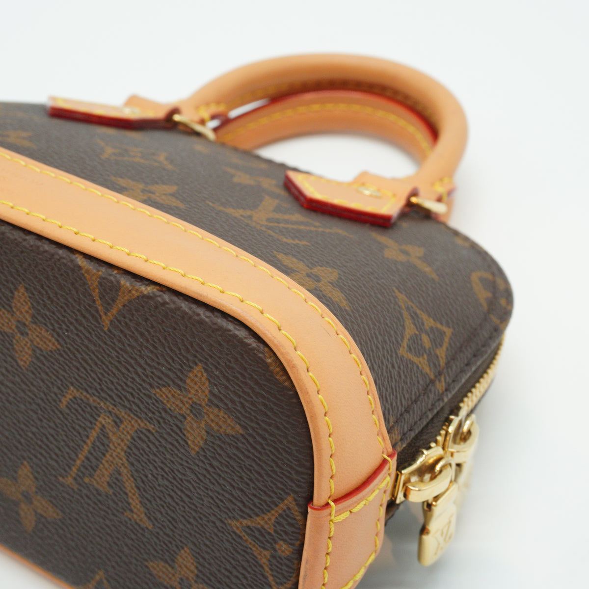 Louis Vuitton	Alma Monogram Nano GHW