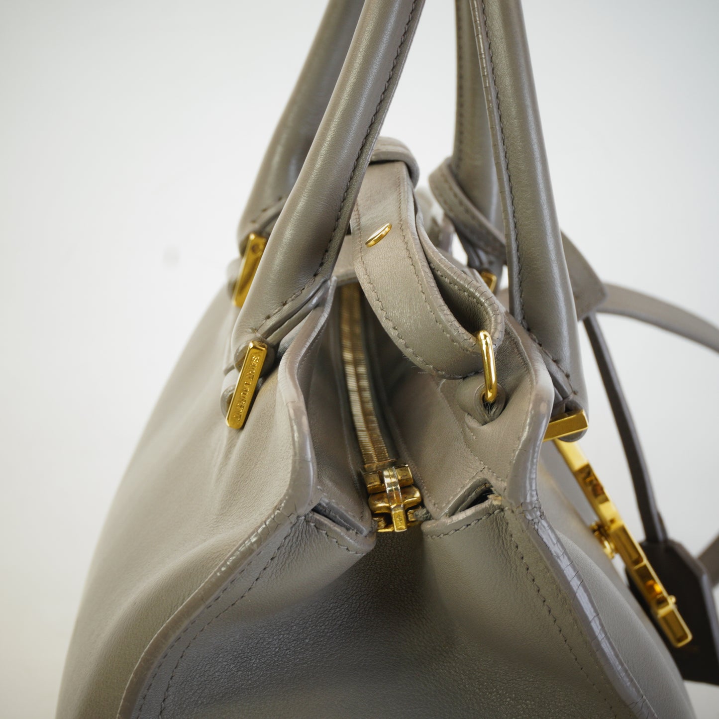YSL	Cabas Monogram Grey Calfskin GHW Medium