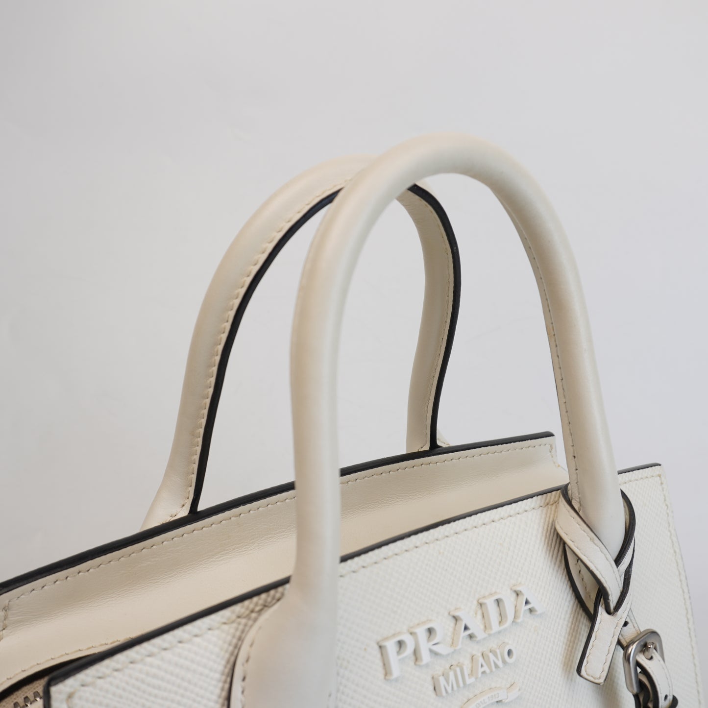 Prada White Cuir Mini