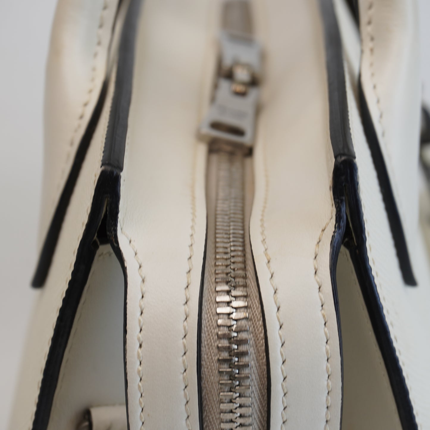 Prada White Cuir Mini