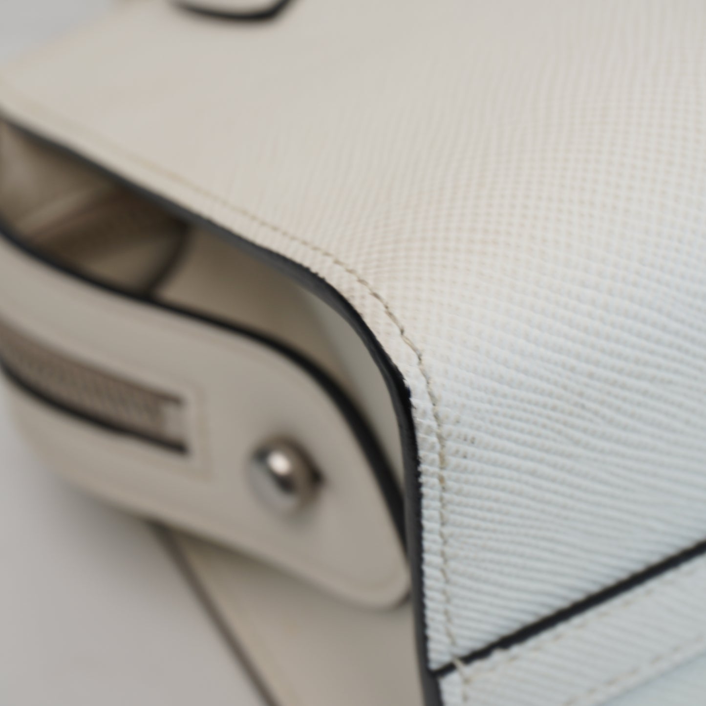 Prada White Cuir Mini