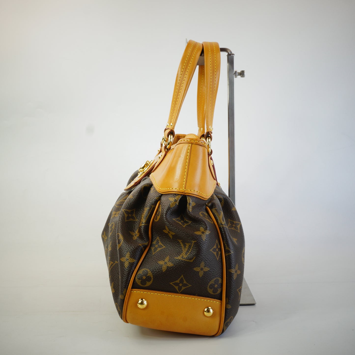 Louis Vuitton	Boetie PM Monogram Canvas GHW Medium