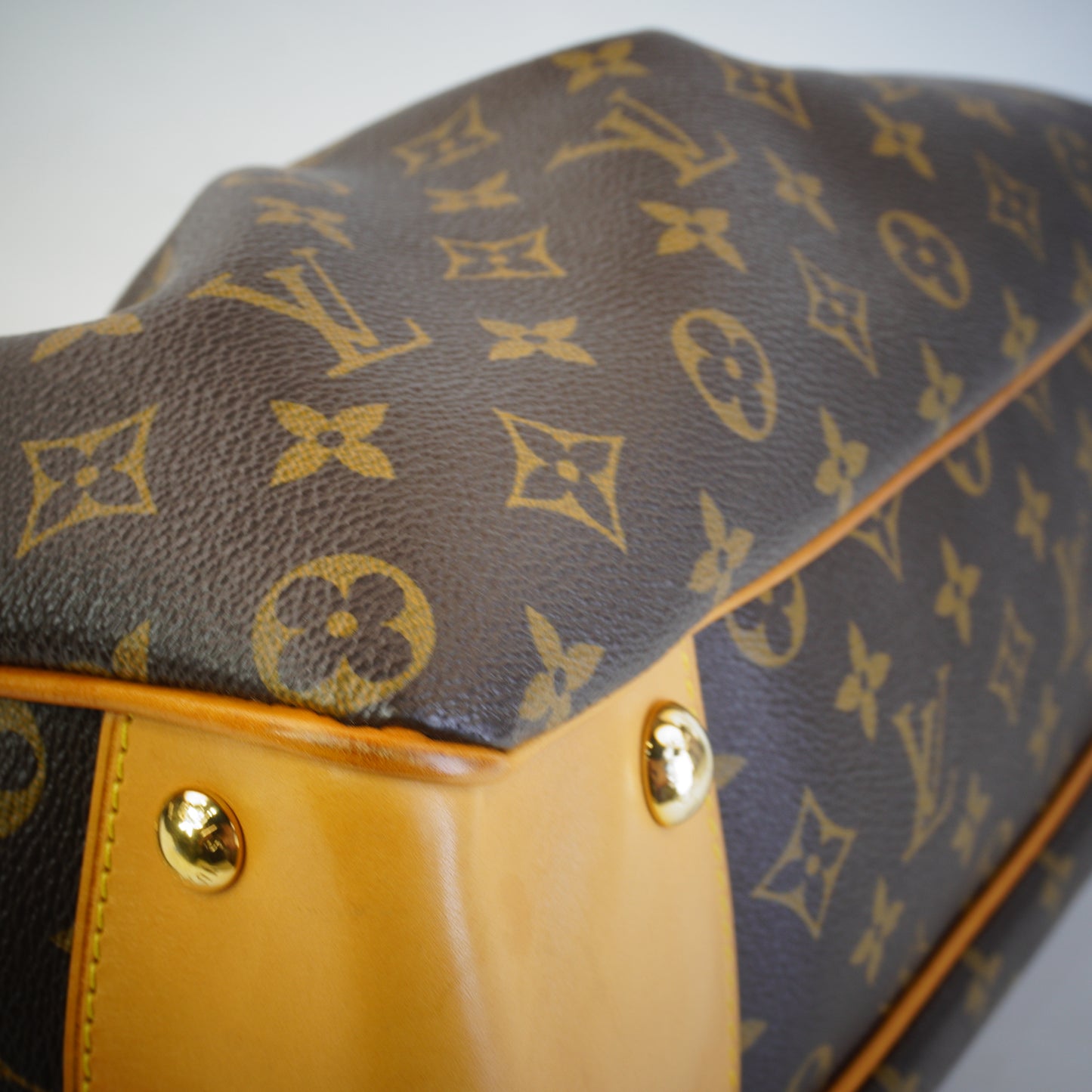 Louis Vuitton	Boetie PM Monogram Canvas GHW Medium