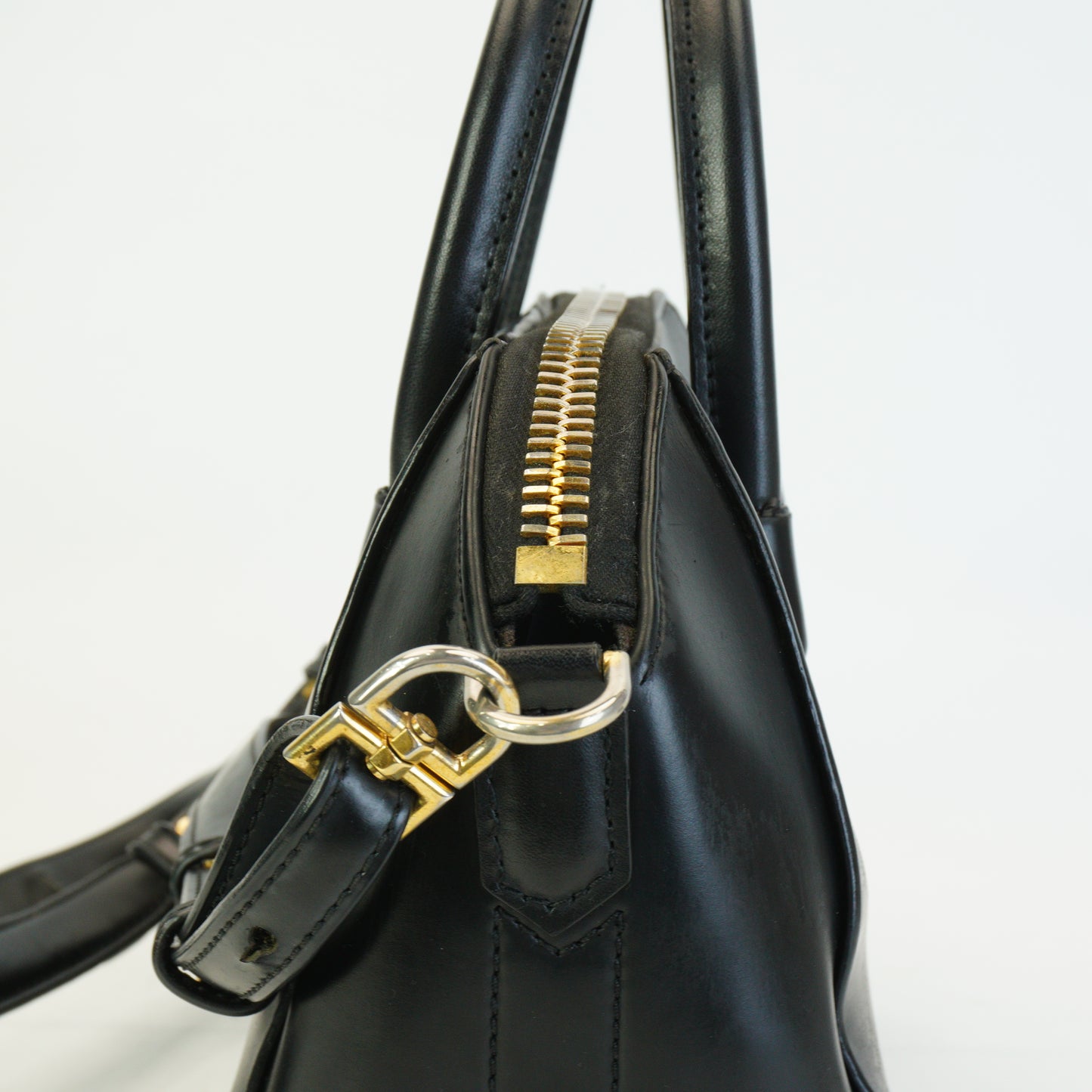 Givenchy Antigona Black Small GHW
