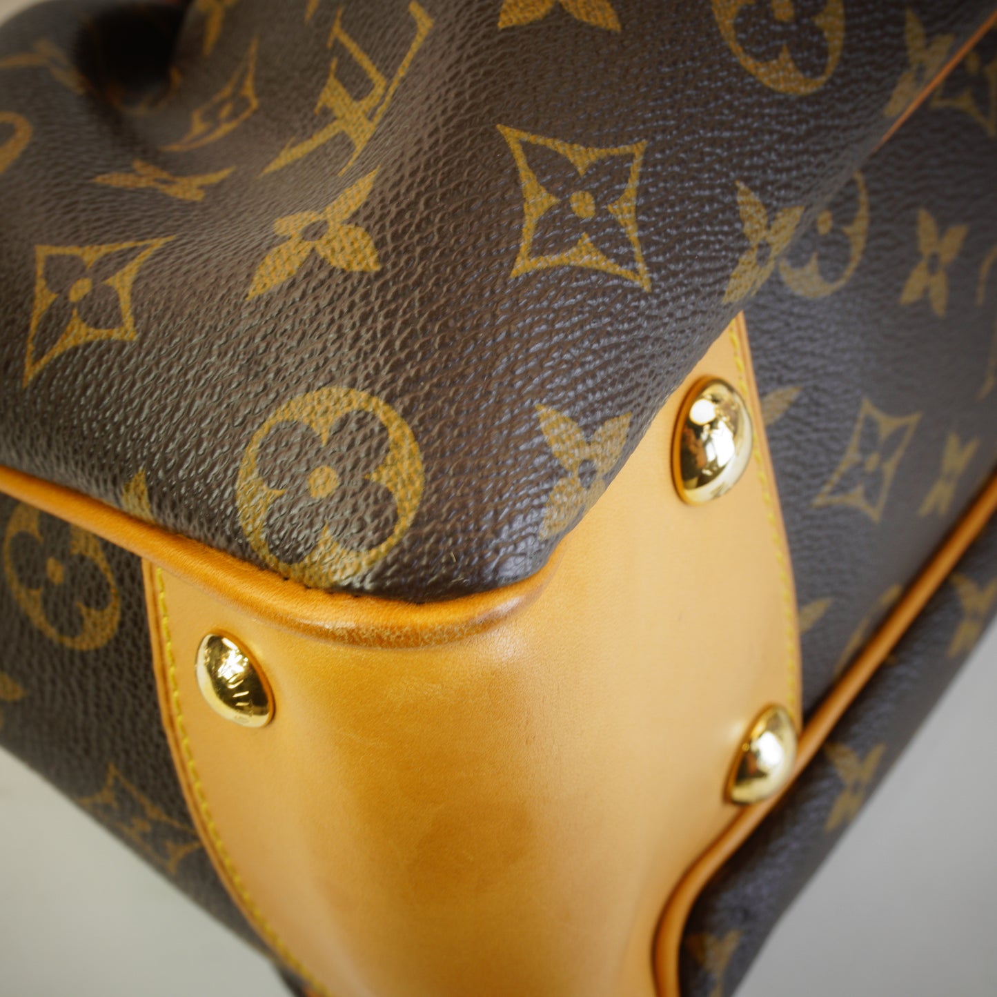 Louis Vuitton	Boetie PM Monogram Canvas GHW Medium