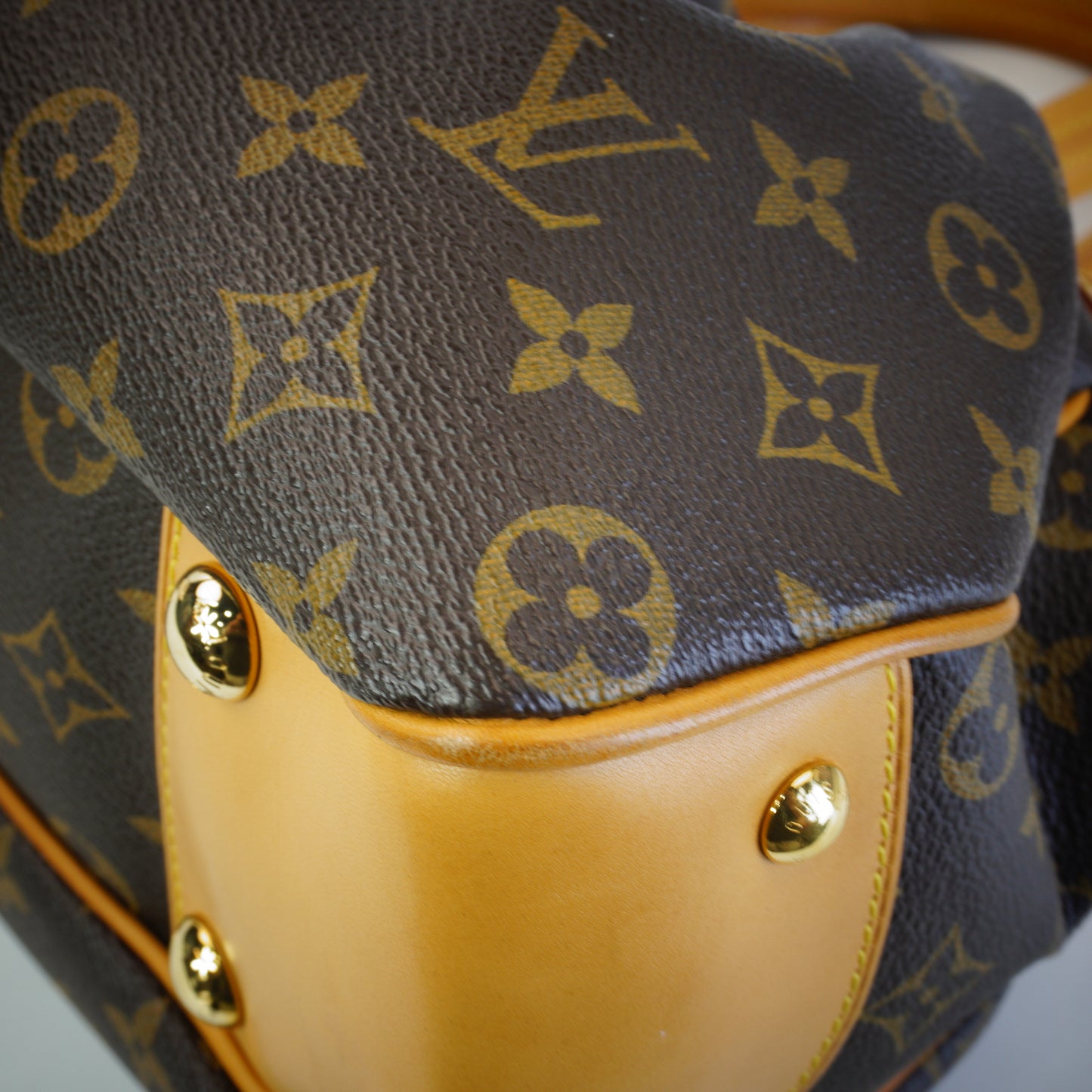 Louis Vuitton	Boetie PM Monogram Canvas GHW Medium