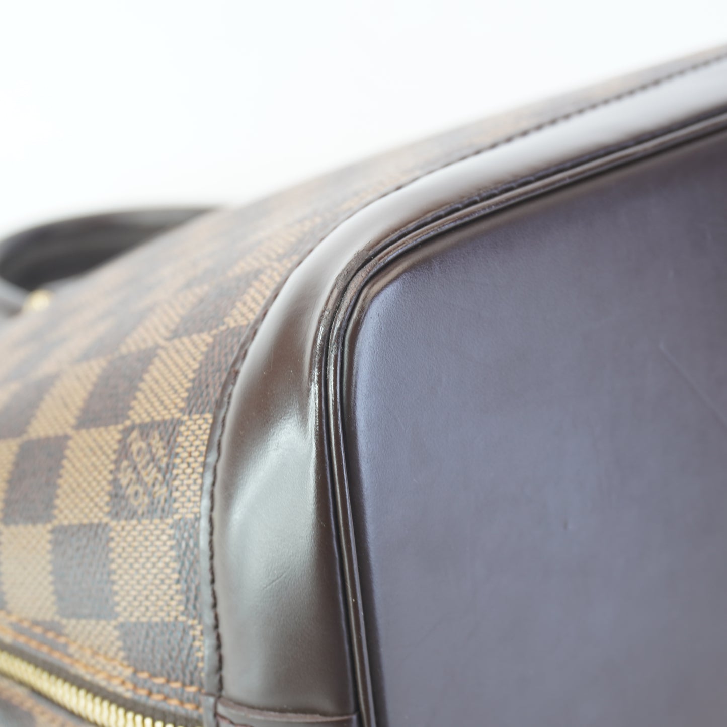 Louis Vuitton	Alma PM  Damier Ebene  Canvas
