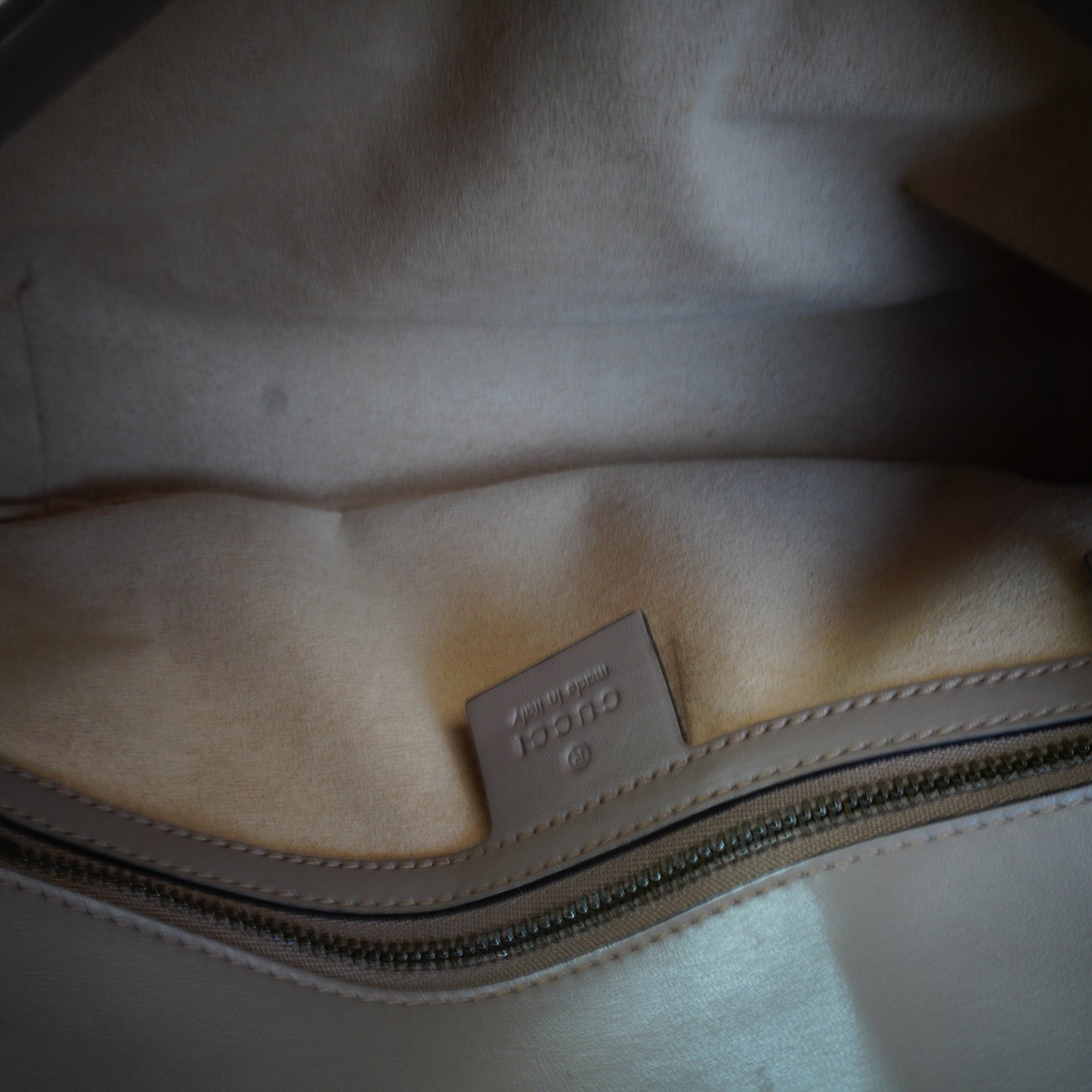 Gucci GG Marmont Beige Small GHW