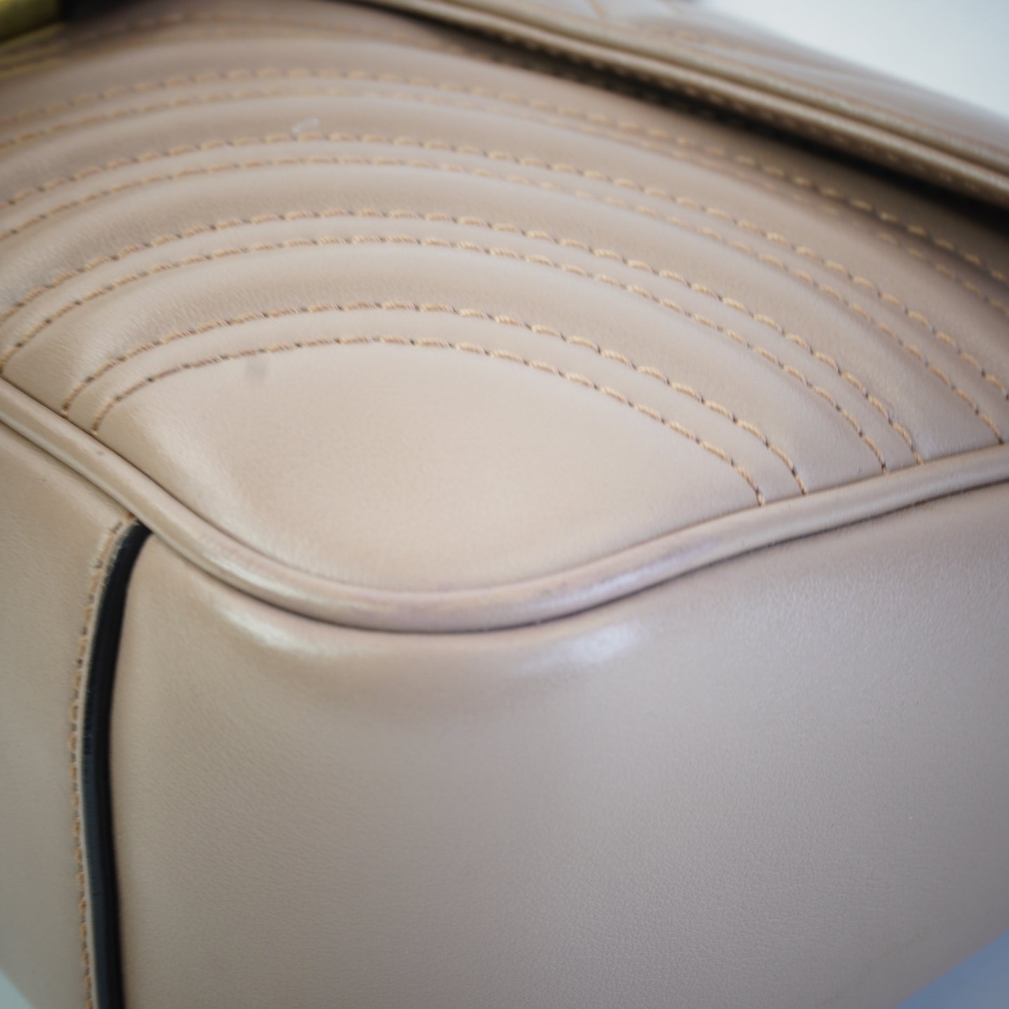 Gucci GG Marmont Beige Small GHW