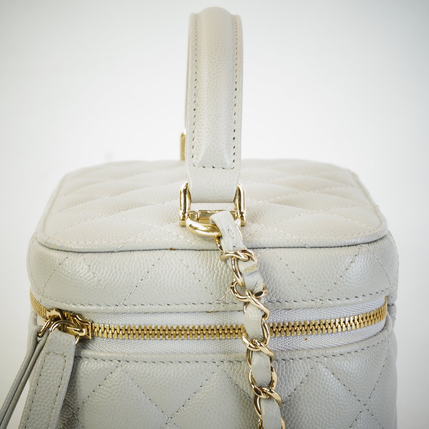 Chanel Quilted Caviar Top Handle Vanity Case GHW
