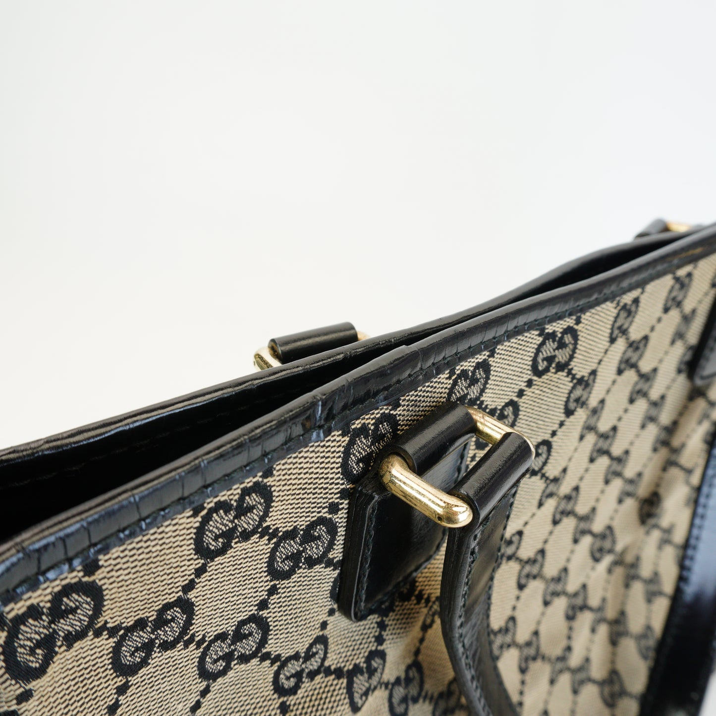 Gucci GG Supreme Mono Tote GHW Medium