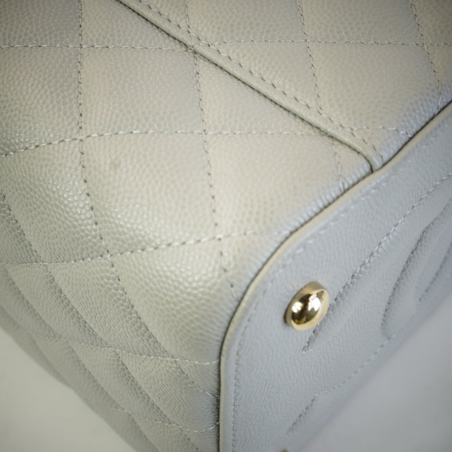 Chanel Quilted Caviar Top Handle Vanity Case GHW