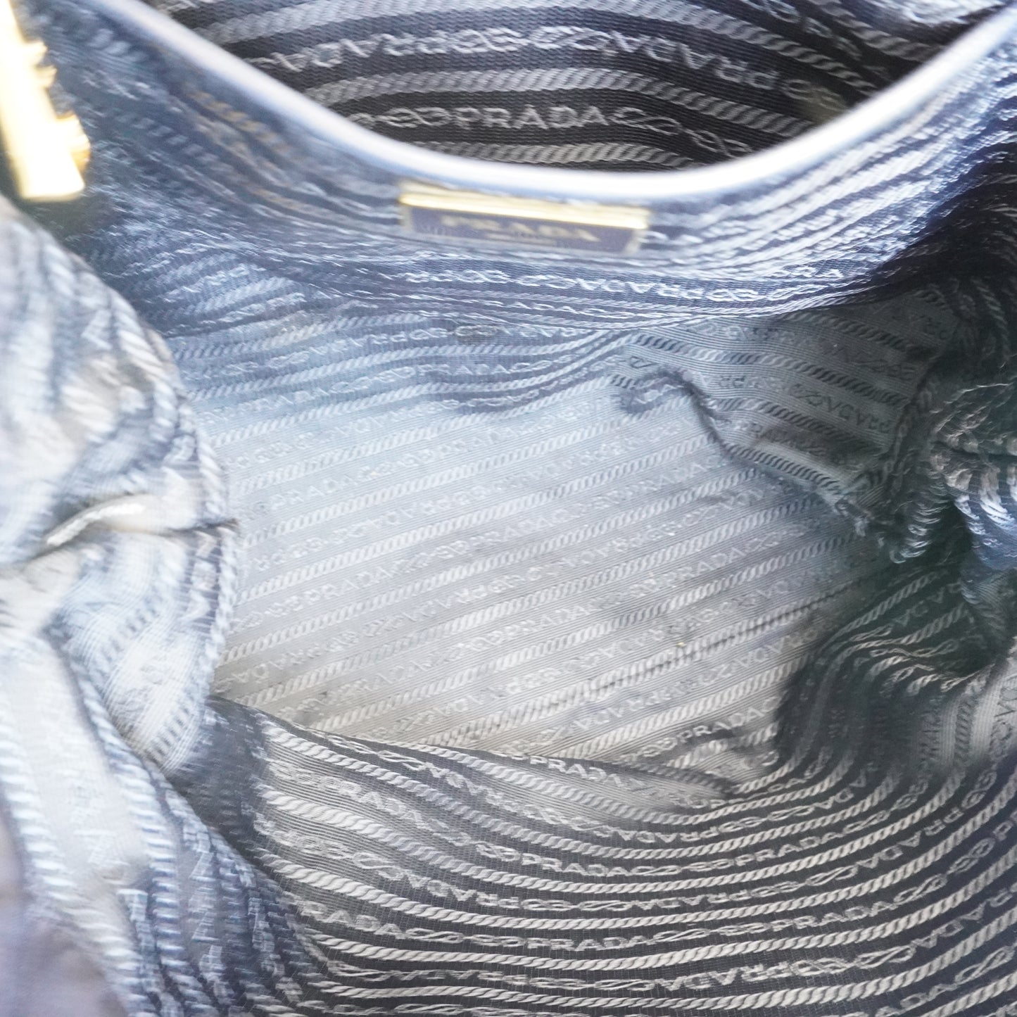 Prada BN2531 Tessuto Nylon Convertible Shopping Medium Tote Blue GHW