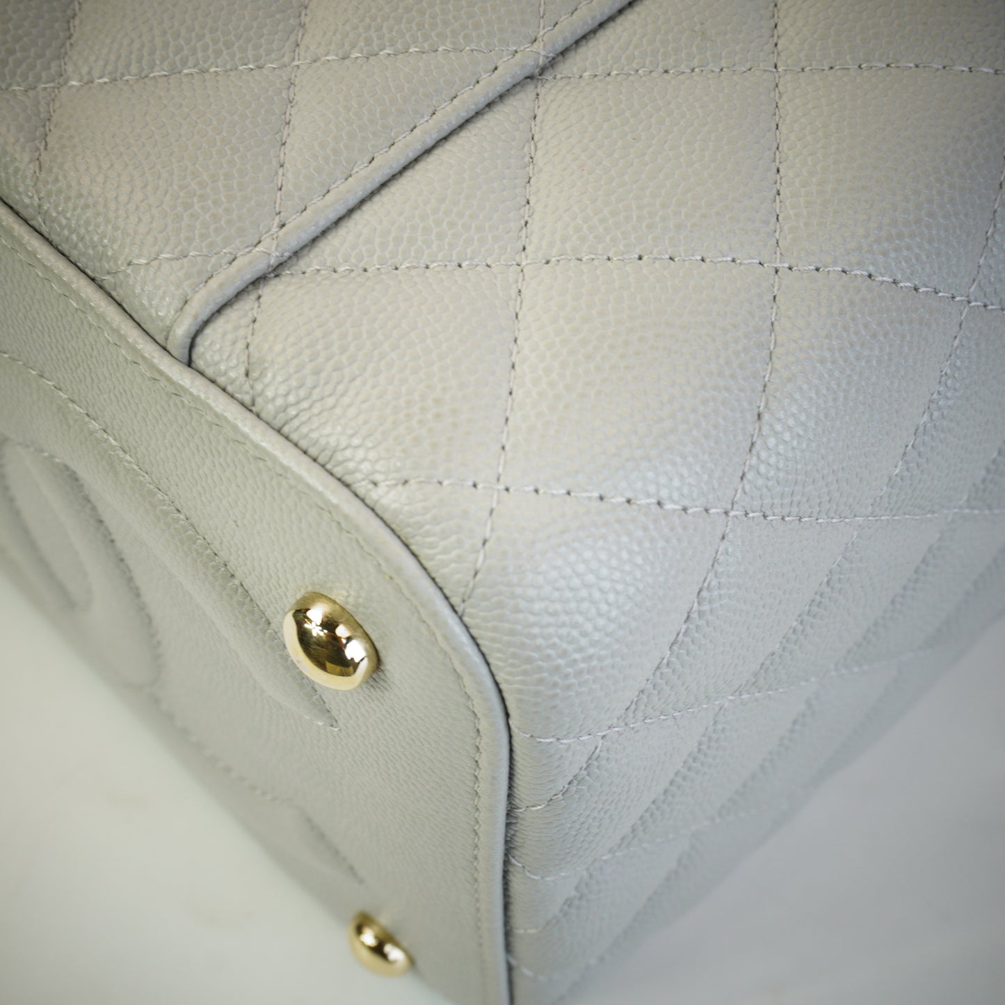 Chanel Quilted Caviar Top Handle Vanity Case GHW
