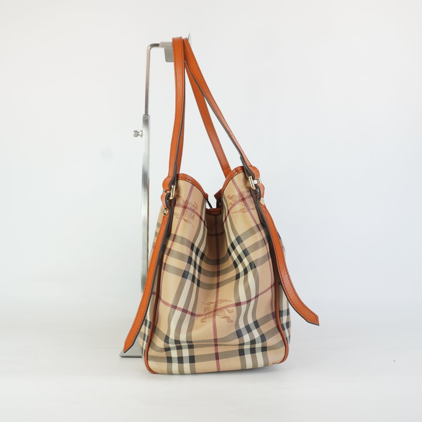 Burberry	Saddle Bag