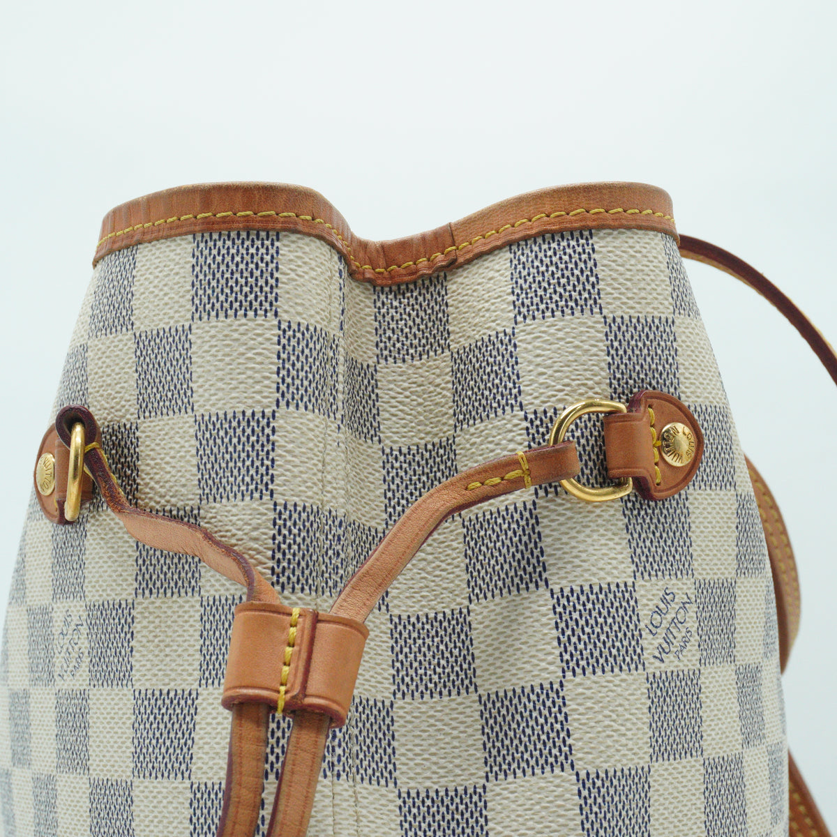 Louis Vuitton	Neverfull MM Azure GHW