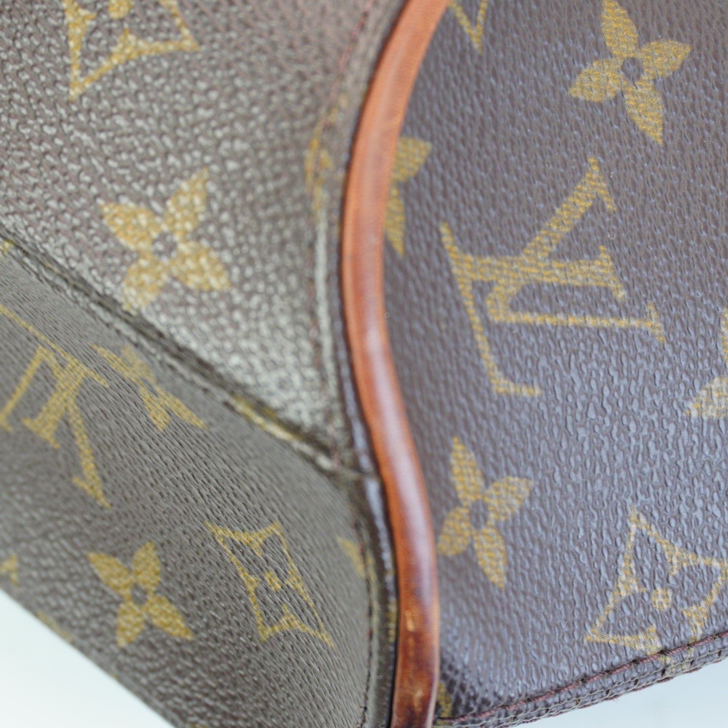 Louis Vuitton	Elipse GHW Small