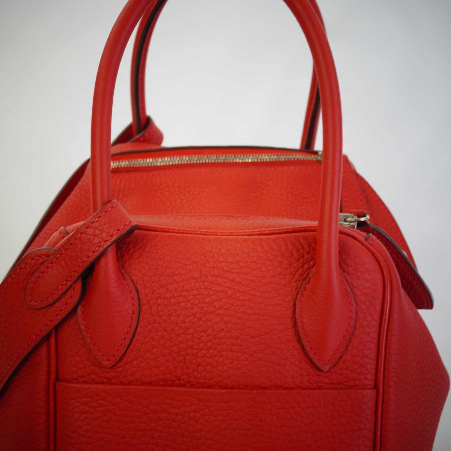 Hermes Lindy Red 26 SHW