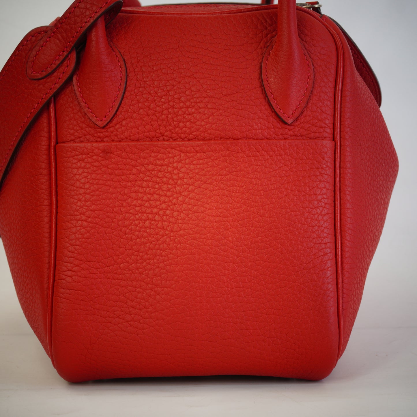Hermes Lindy Red 26 SHW
