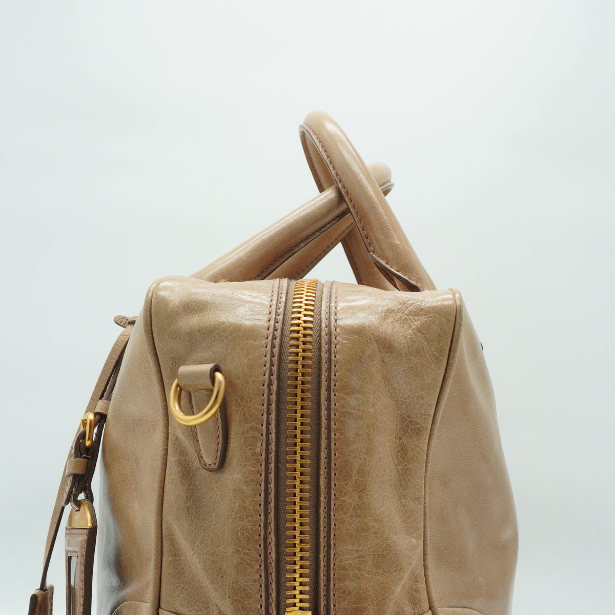 Prada	Vitello Shine Stachel Bueletto Bag Medium GHW