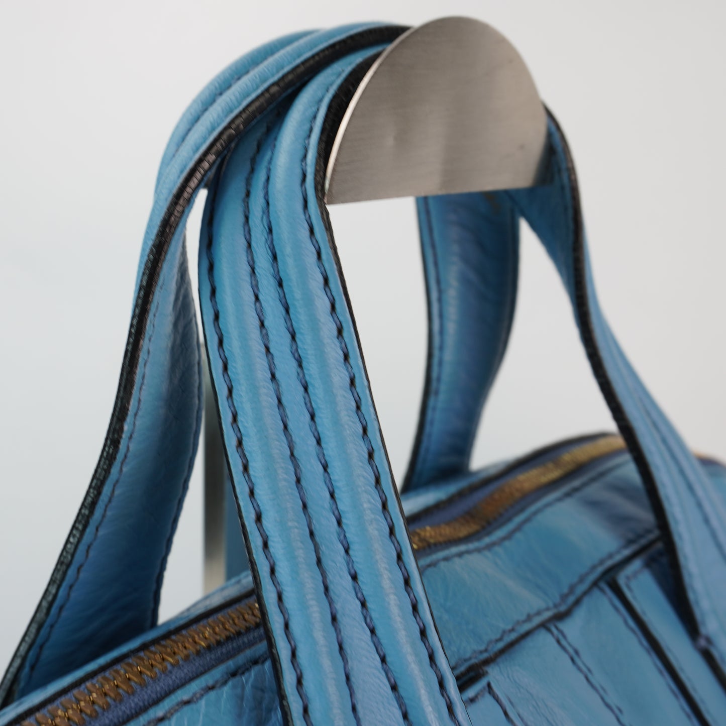 Givenchy Nightingale Light Blue