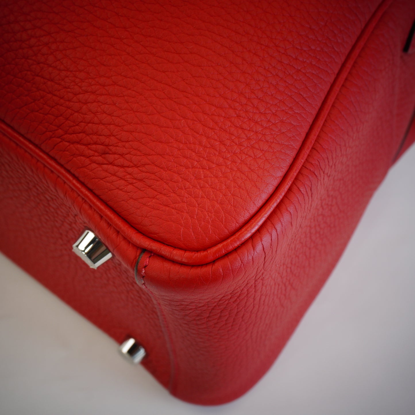 Hermes Lindy Red 26 SHW