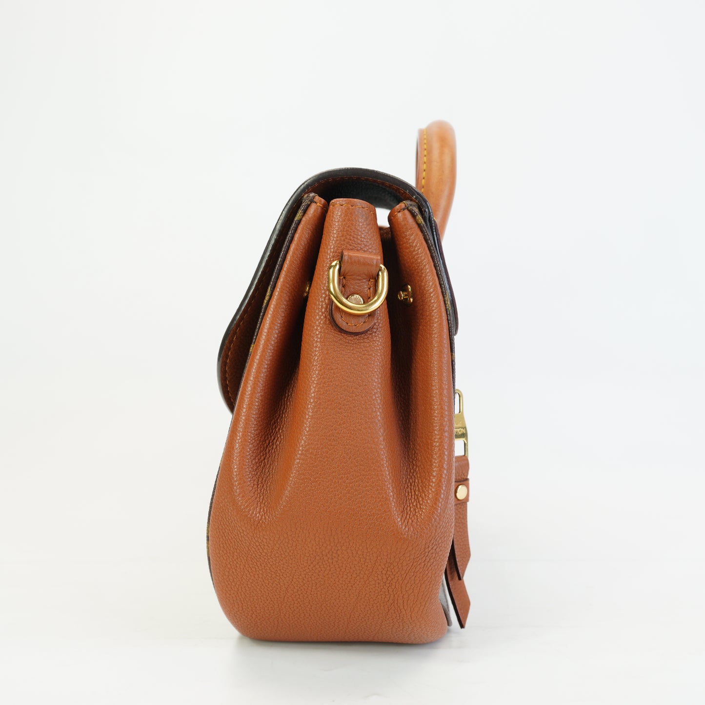 Louis Vuitton	Eden MM Handbag GHW Medium