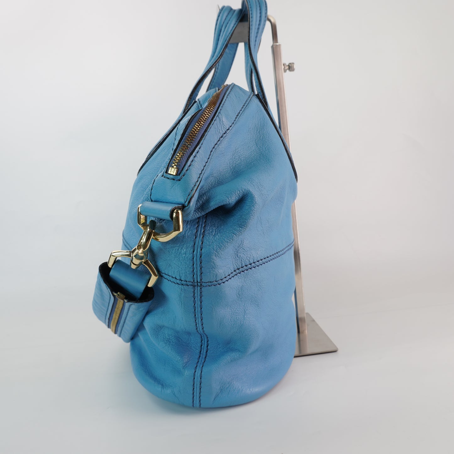 Givenchy Nightingale Light Blue