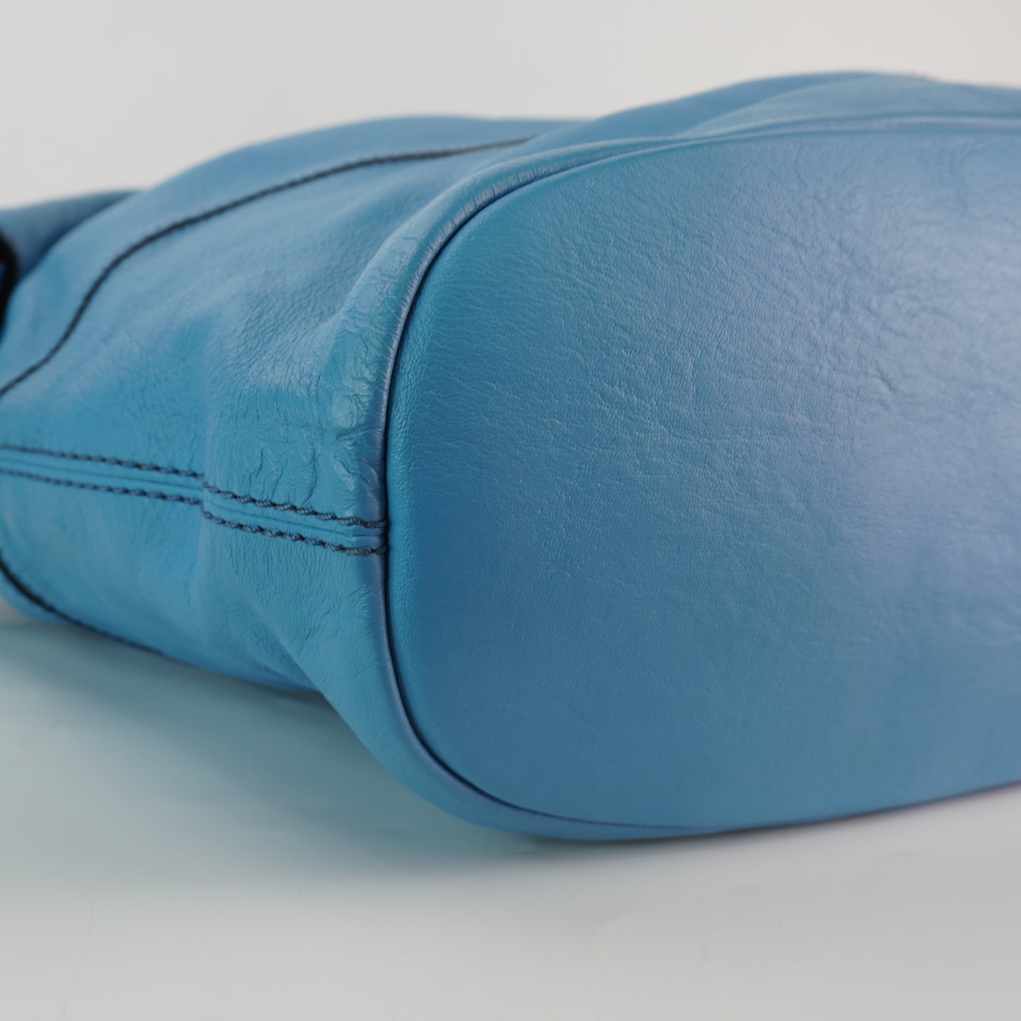 Givenchy Nightingale Light Blue