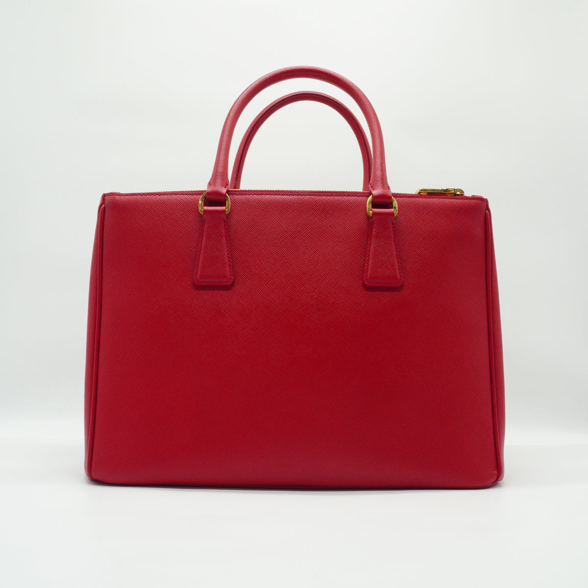 Prada	Safiano Lux Galleria Double Zip Front Pocket Red Medium GHW