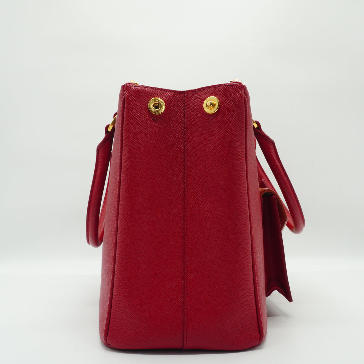 Prada	Safiano Lux Galleria Double Zip Front Pocket Red Medium GHW