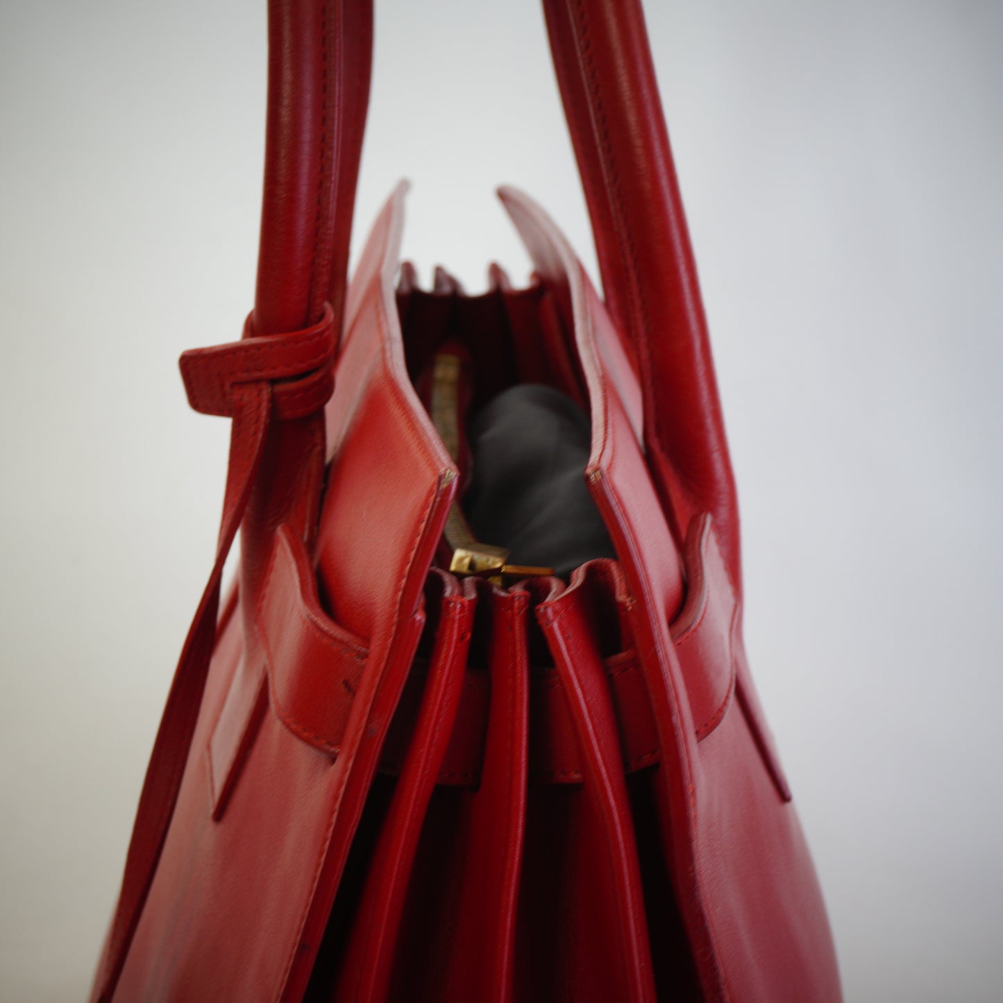 YSL	Sac De Jour GHW Medium