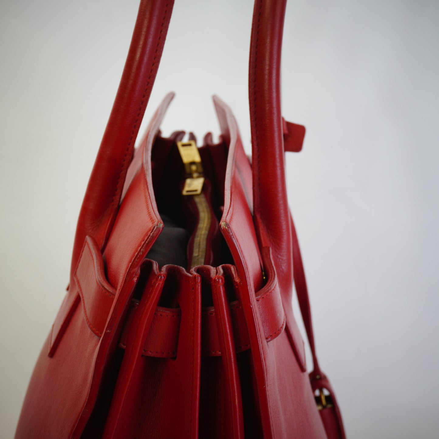 YSL	Sac De Jour GHW Medium