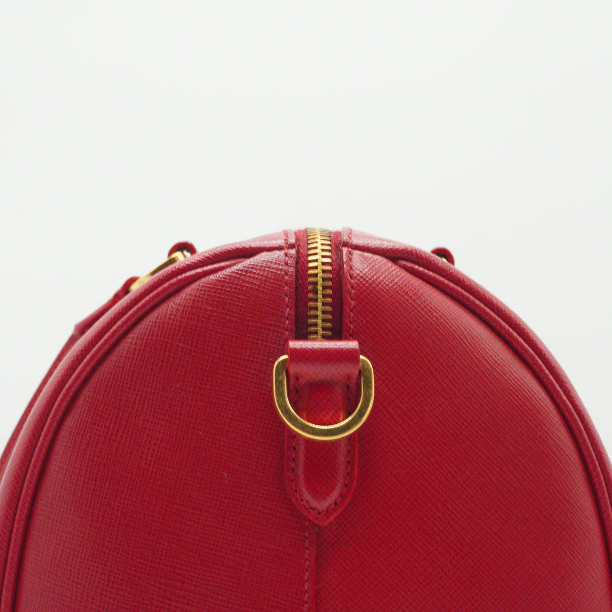 Prada	Saffiano Lux Boston Red Bag Medium GHW