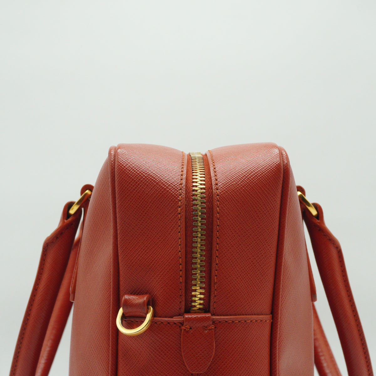 Prada	Saffiano Lux Top Handle Baulleto Bag Medium GHW